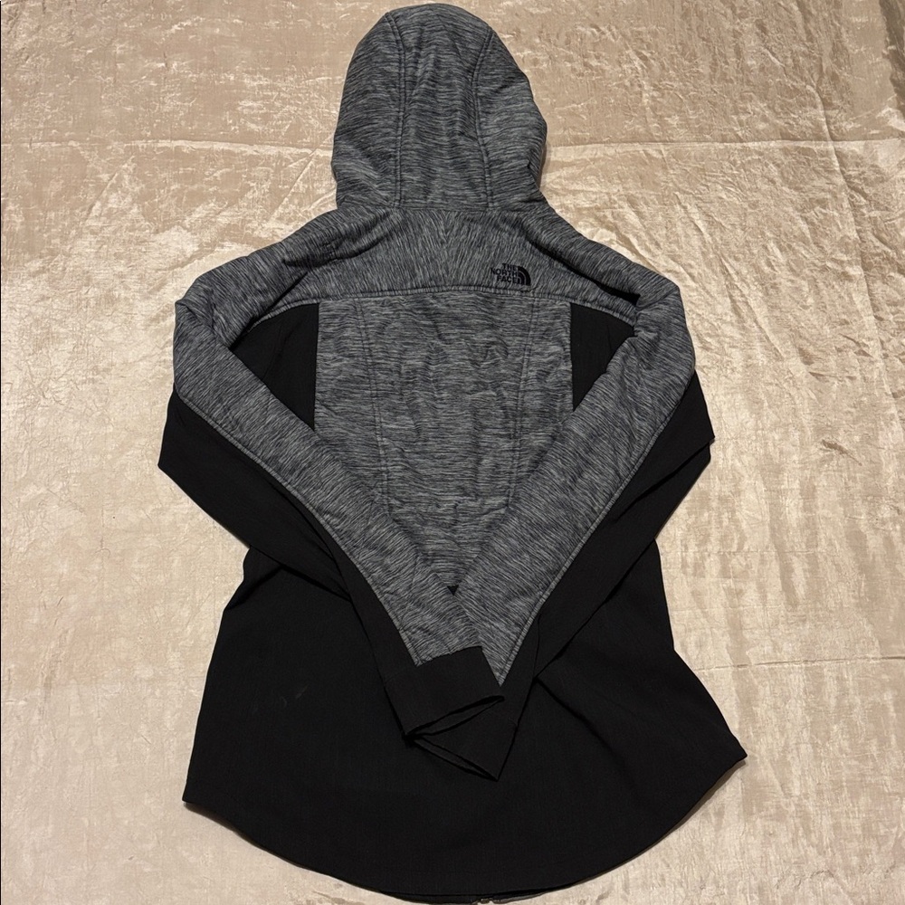 Northface Pseudio Jacket Size Medium - image 6